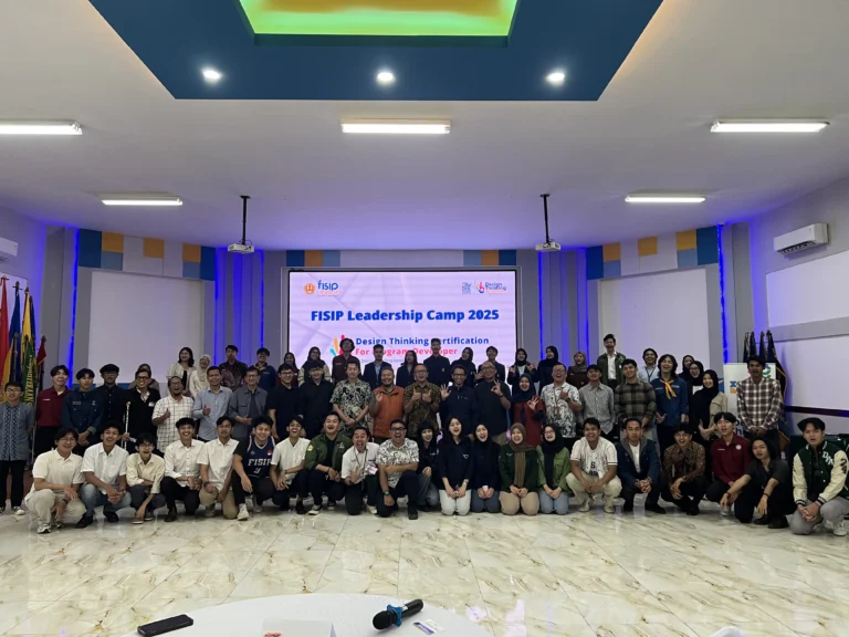 Tingkatkan kapasitas kepemimpinan dan inovasi organisasi mahasiswa dengan Sertifikasi Design Thinking Academy