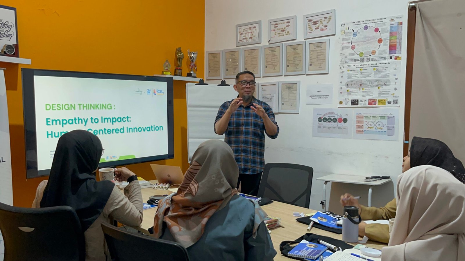 Design Thinking Dual Track BNSP