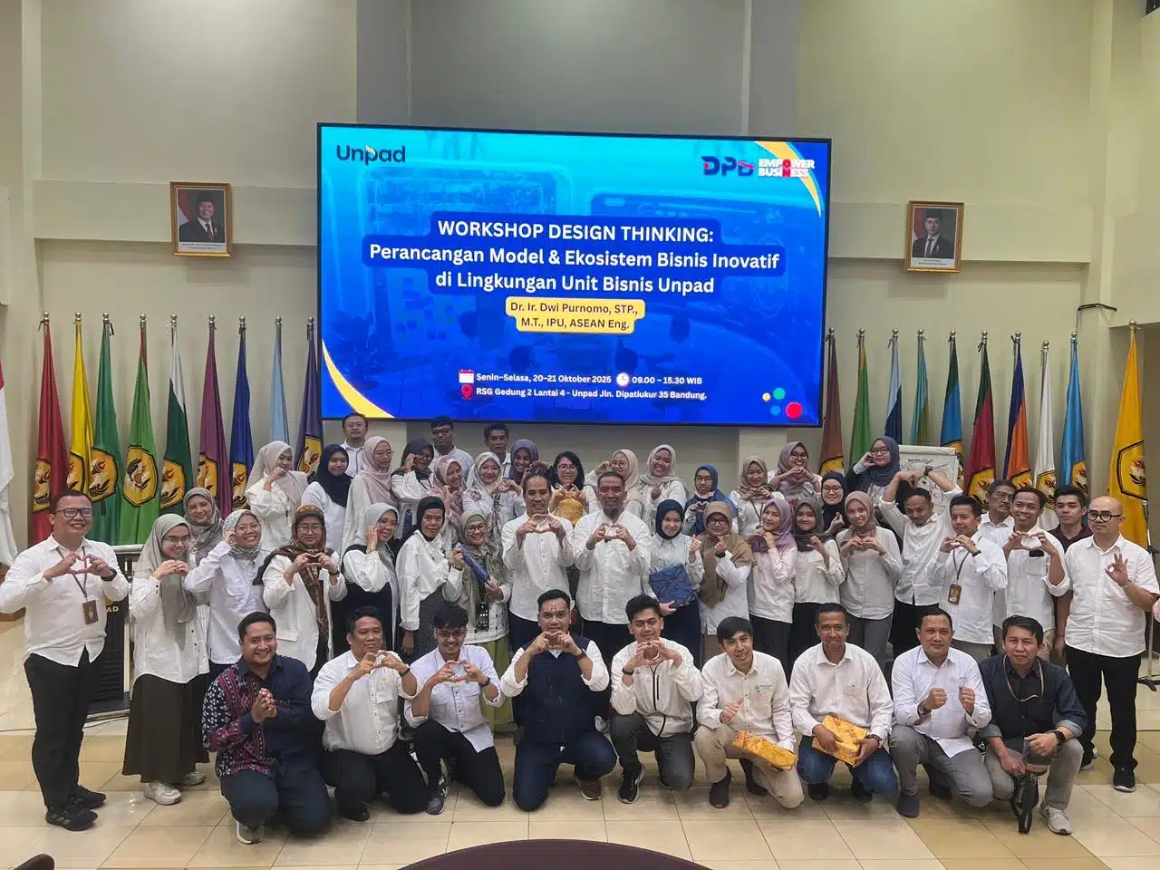 Foto suasana workshop Business Roadmapping & Design Thinking di Unpad